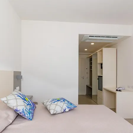 Caramare Hotel