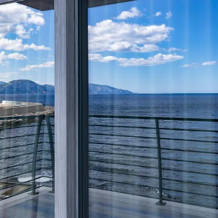 Caramare Hotel